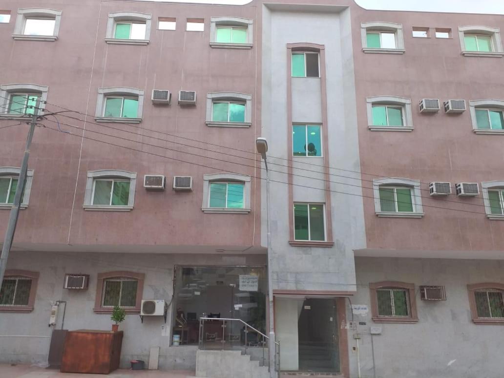 Al Reef Homes Hotel Apartments Alnuzhah 아바 외부 사진